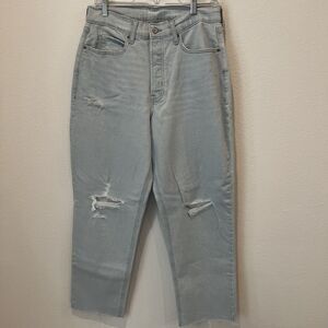 Old Navy Womens Extra High-Waisted Curvy Sky-Hi Straight Ripped Jeans Sz 12